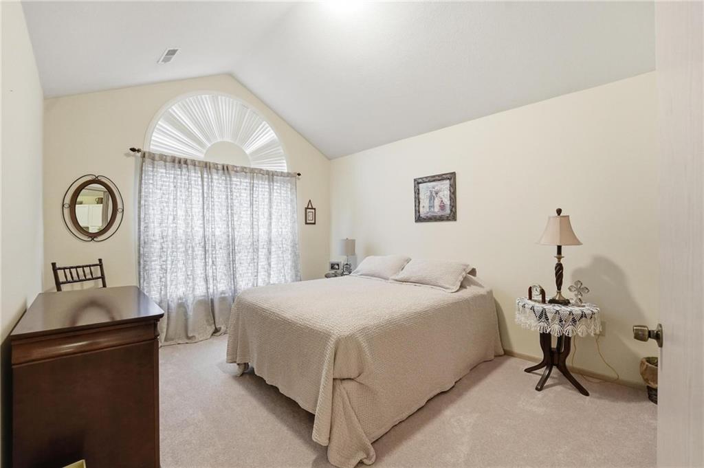 11268 South Pflumm Road Olathe, KS 66215 - Photo 32 of 38