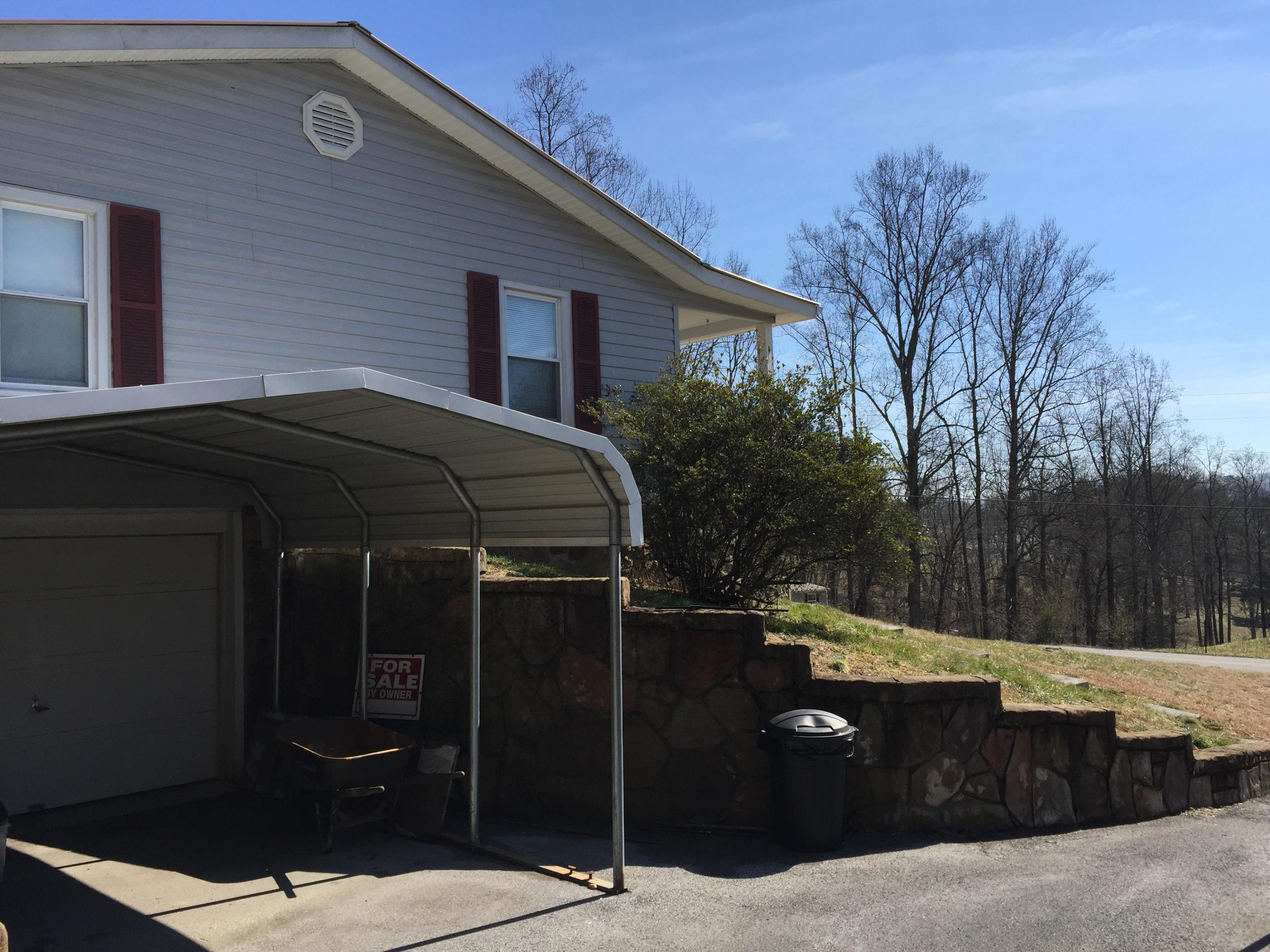 450 Hatmaker Ridge Road Jacksboro, TN 37757 - Photo 3 of 11 IMG_4738 (1)
