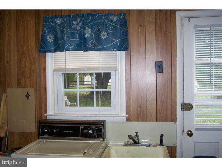 1336 Kauffman Road Pottstown, PA 19464 - Photo 17 of 24 Laundry Room