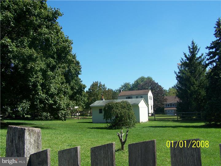1336 Kauffman Road Pottstown, PA 19464 - Photo 21 of 24 Storage Shed