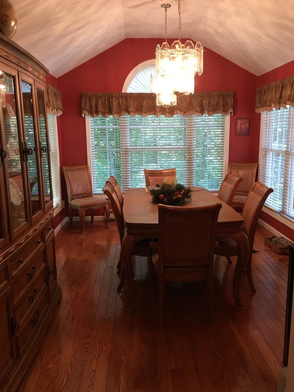 1155 Piper Road West Springfield, MA 01089 - Photo 5 of 30 Gallery Image 5