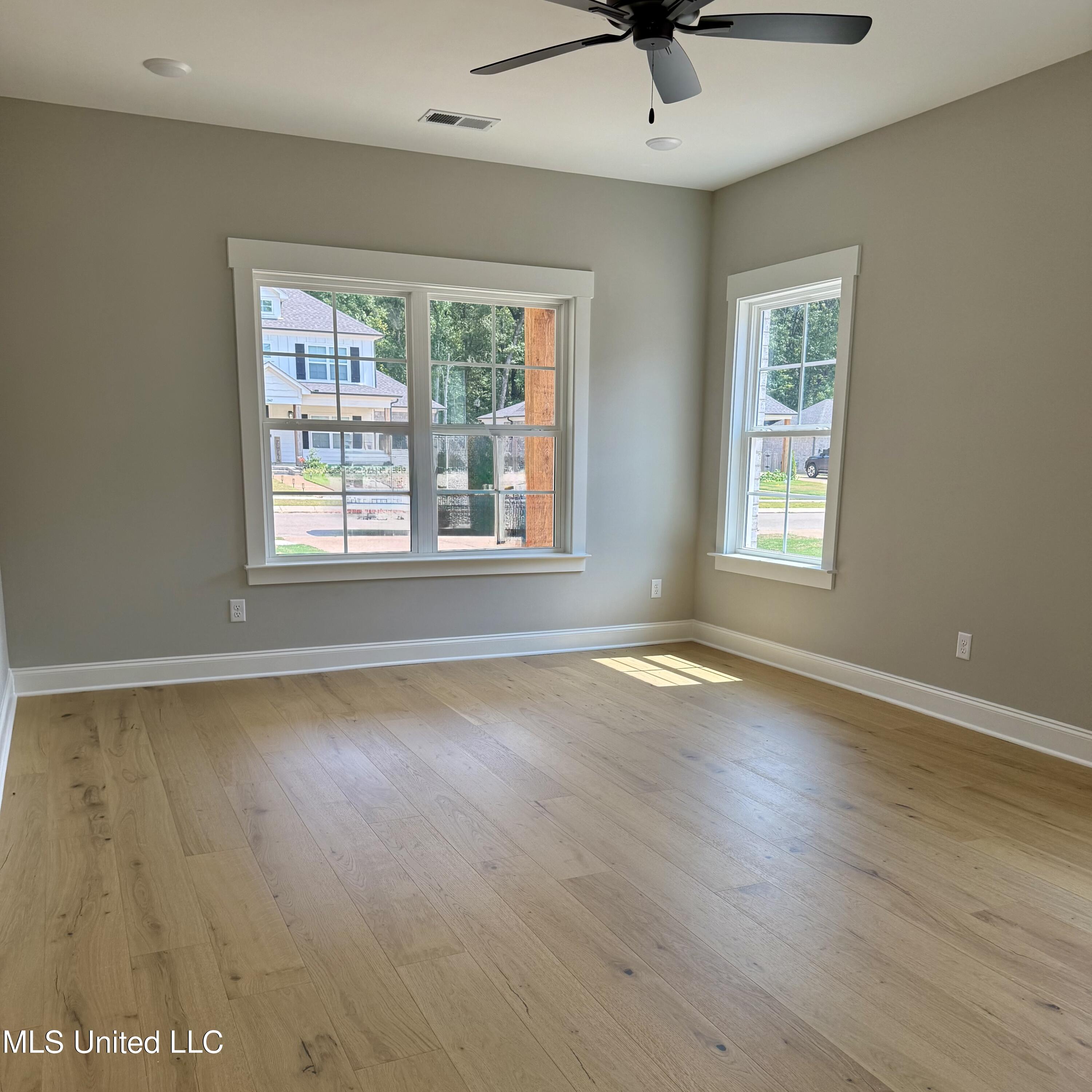 1335 Creekside Boulevard Hernando, MS 38632 - Photo 19 of 35 Dogwood