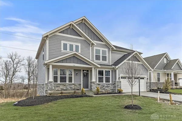 $599,900 | 2544 Golden Leaf Drive, Beavercreek, OH 45431