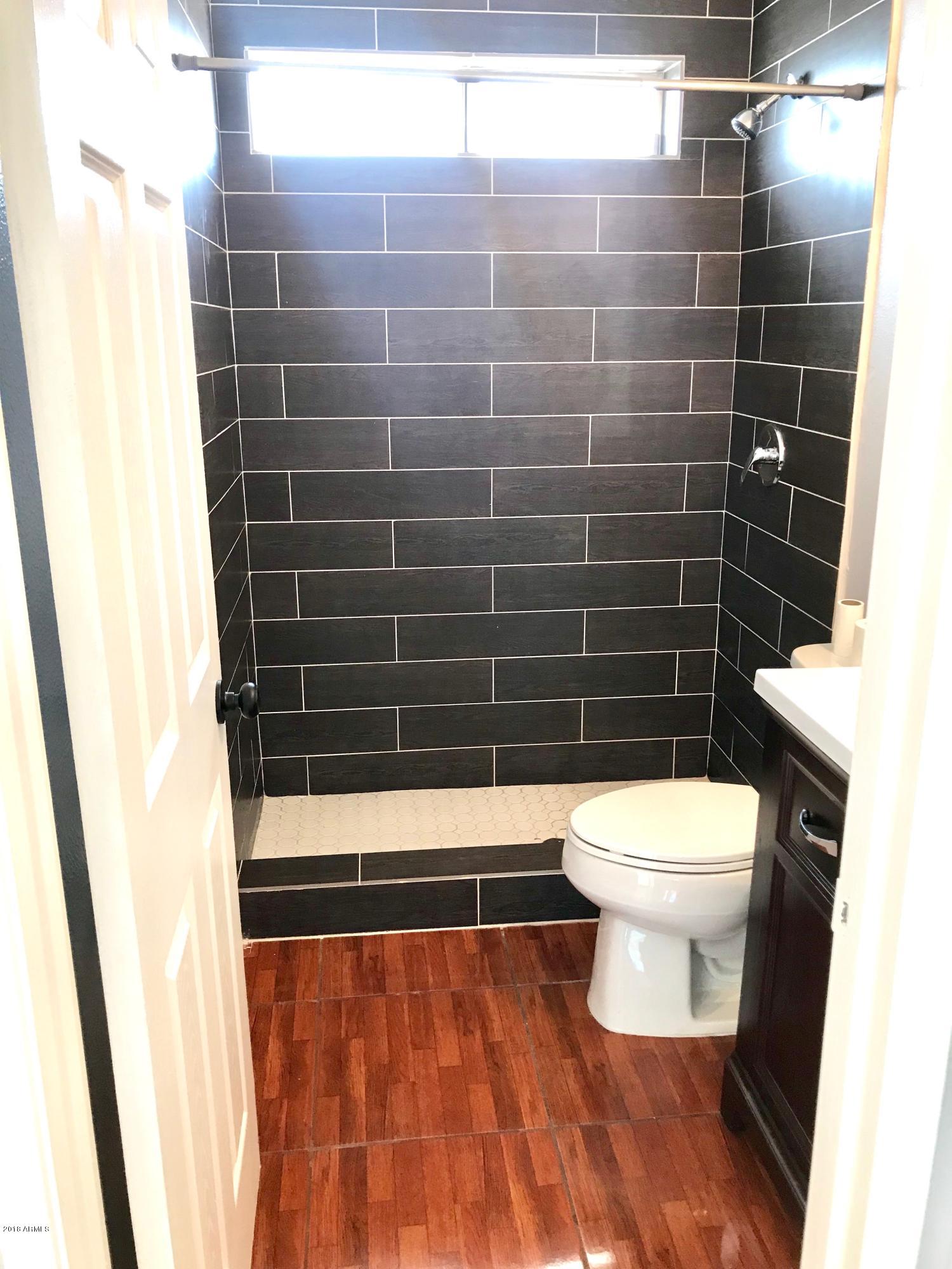 7613 West Osborn Road Phoenix, AZ 85033 - Photo 5 of 13 Bathroom