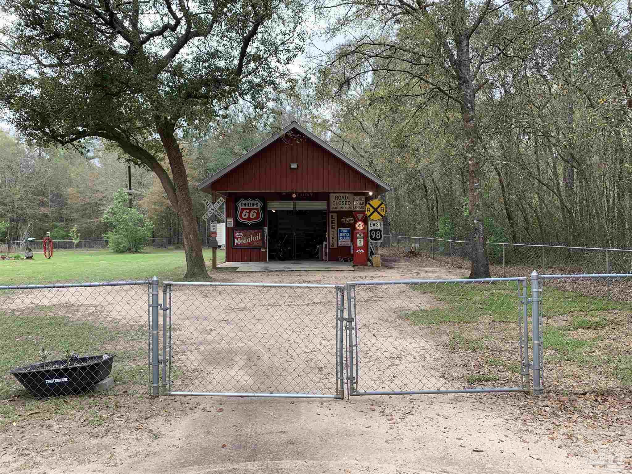 5304 Moose Road Milton, FL 32570 - Photo 38 of 38 Gallery Image 38
