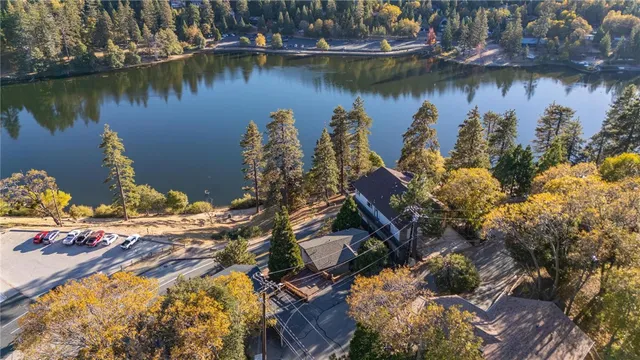a view of a lake with houses