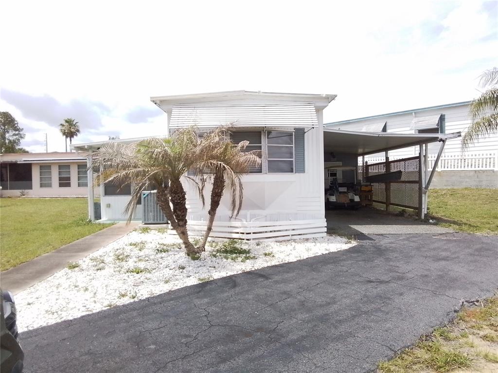 903 Mark Road Leesburg, FL 34748 - Photo 1 of 20