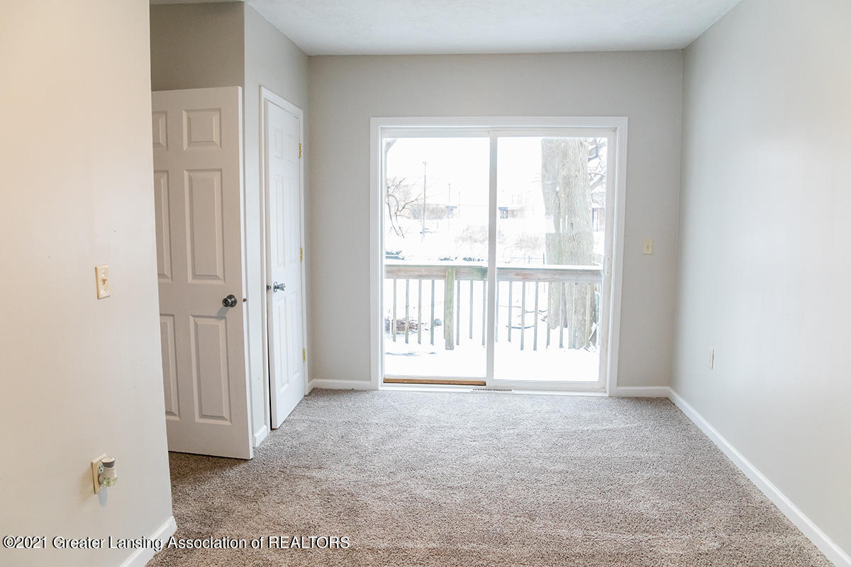401 Riley Street Lansing, MI 48910 - Photo 16 of 30 c5dm3474