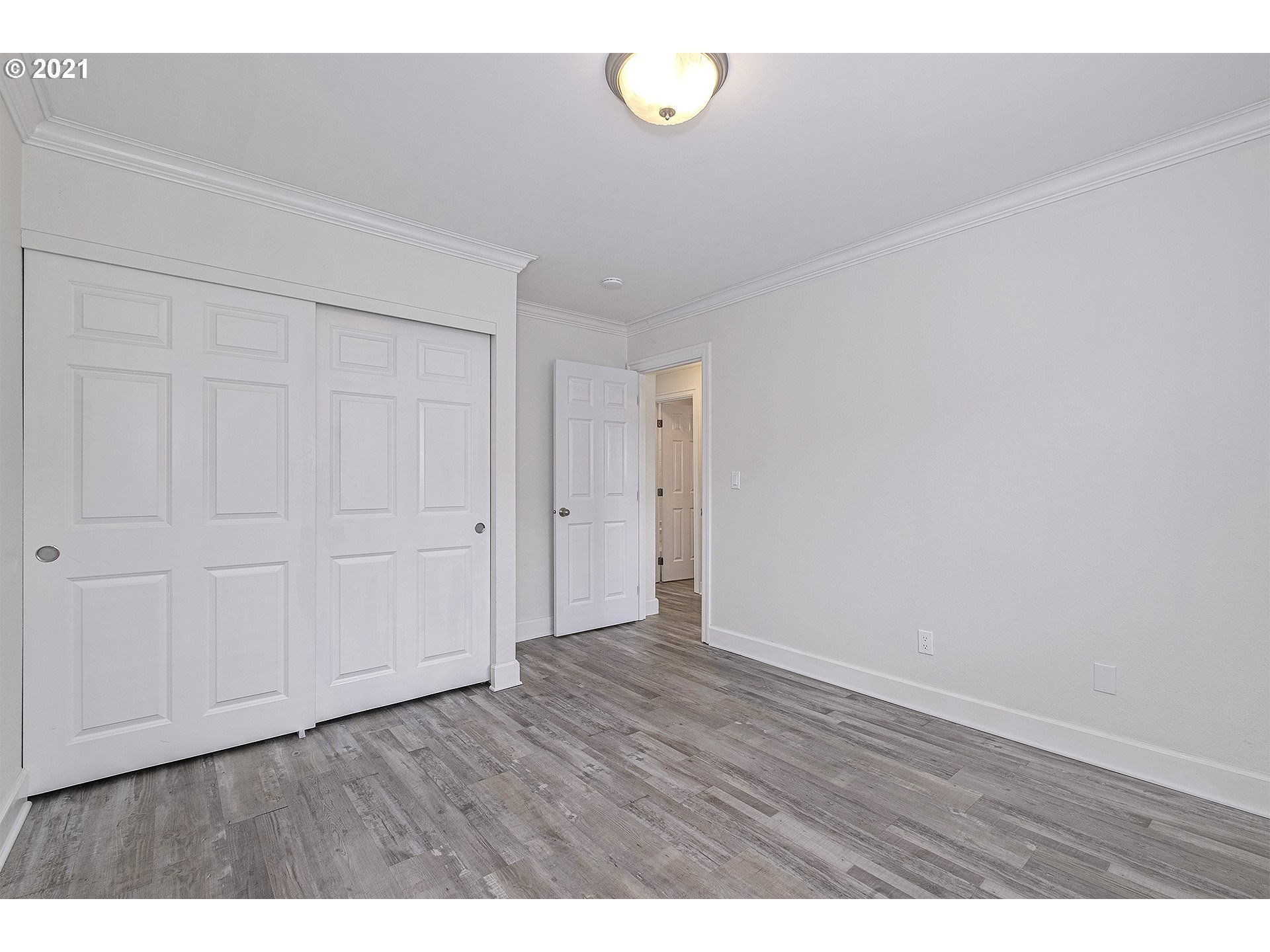 8065 North Ivanhoe Street, Unit 2 Portland, OR 97203 - Photo 16 of 22