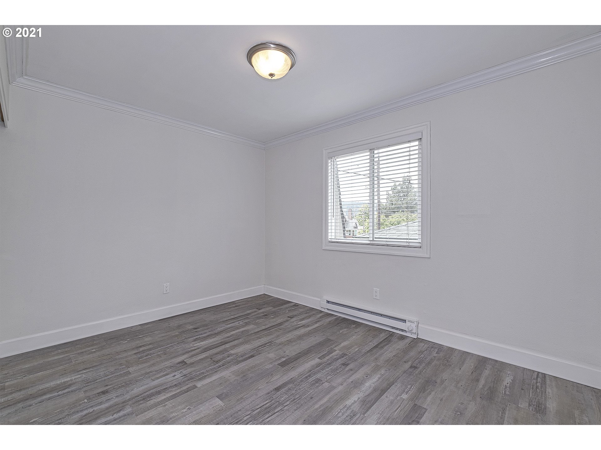 8065 North Ivanhoe Street, Unit 2 Portland, OR 97203 - Photo 18 of 22
