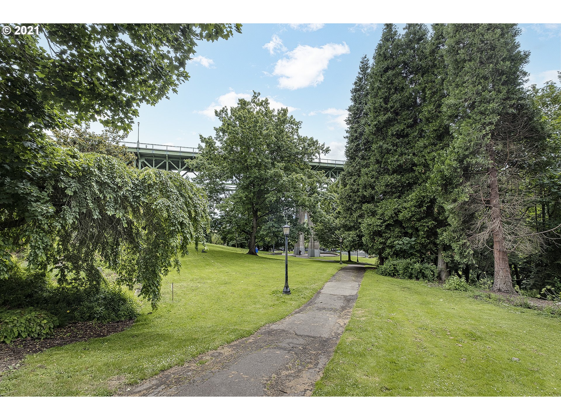 8065 North Ivanhoe Street, Unit 2 Portland, OR 97203 - Photo 21 of 22