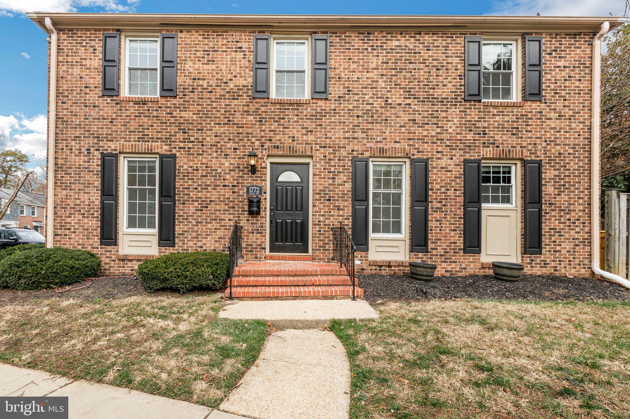 1772 Dryden Way Crofton, MD 21114 - Photo 4 of 34 a front view of a house