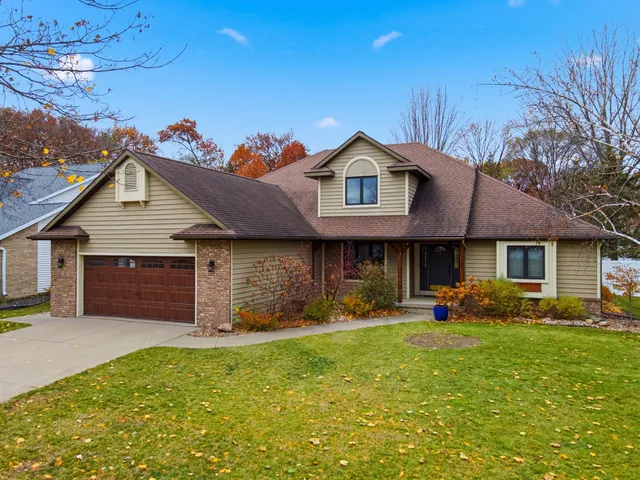 $569,900 | 1200 Red Cedar Court, Onalaska, WI 54650