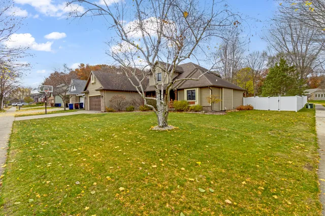 $569,900 | 1200 Red Cedar Court, Onalaska, WI 54650