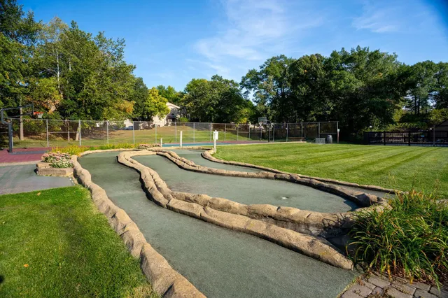 $185,000 | 55 River Woods Lane, Burnsville, MN 55337