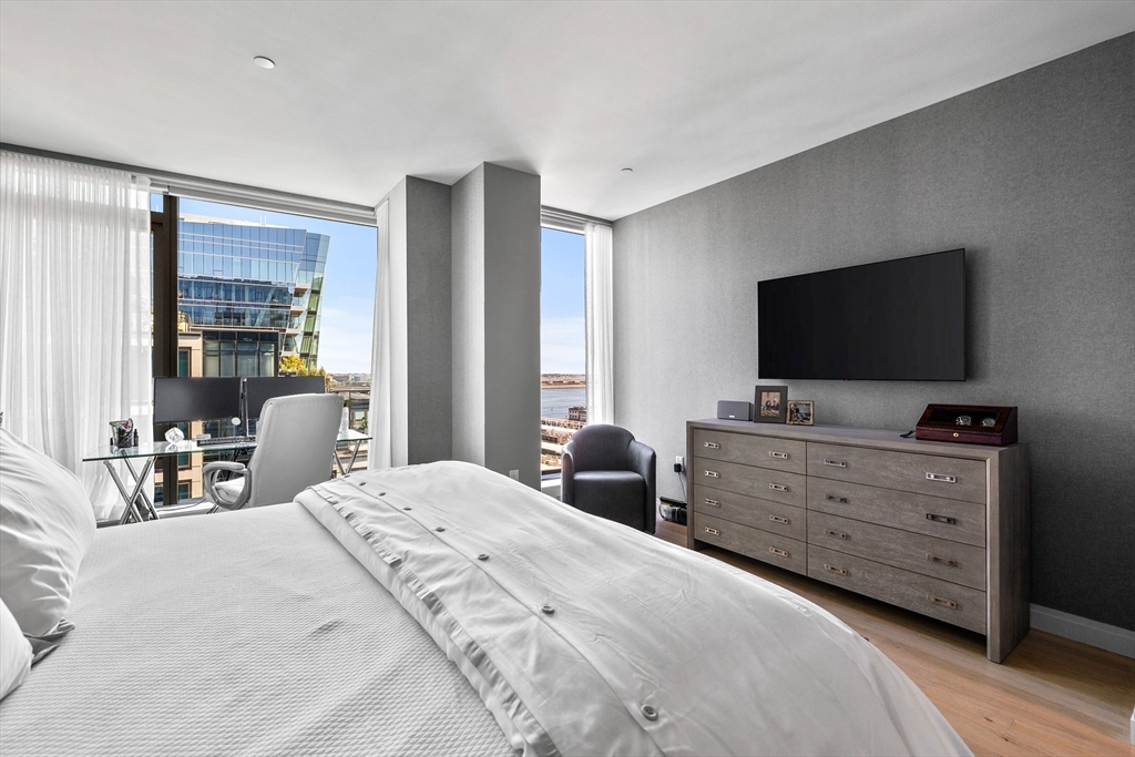 135 Seaport Boulevard, Unit 1902 Boston, MA 02210 - Photo 15 of 39