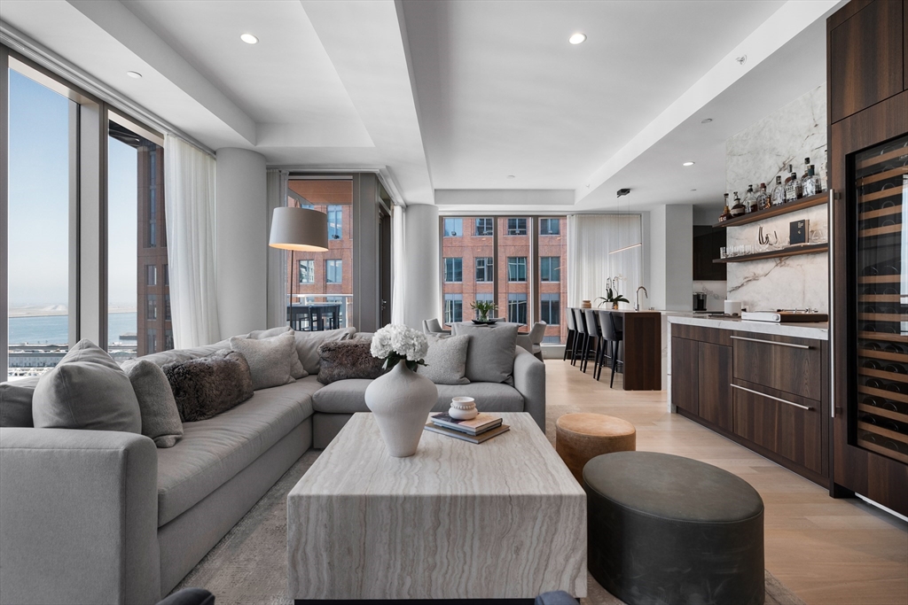 135 Seaport Boulevard, Unit 1902 Boston, MA 02210 - Photo 2 of 39