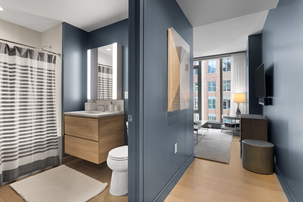 135 Seaport Boulevard, Unit 1902 Boston, MA 02210 - Photo 23 of 39