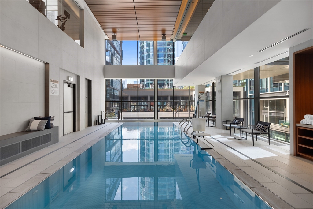 135 Seaport Boulevard, Unit 1902 Boston, MA 02210 - Photo 35 of 39