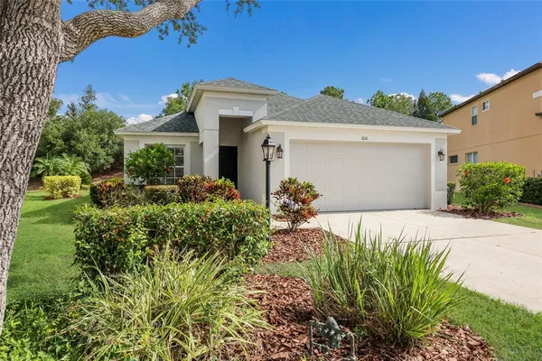 $400,000 | 6110 Blue Runner Court, Bradenton, FL 34202