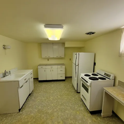 $239,000 | 404 North Vine Street, Fergus Falls, MN 56537