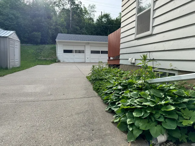 $239,000 | 404 North Vine Street, Fergus Falls, MN 56537