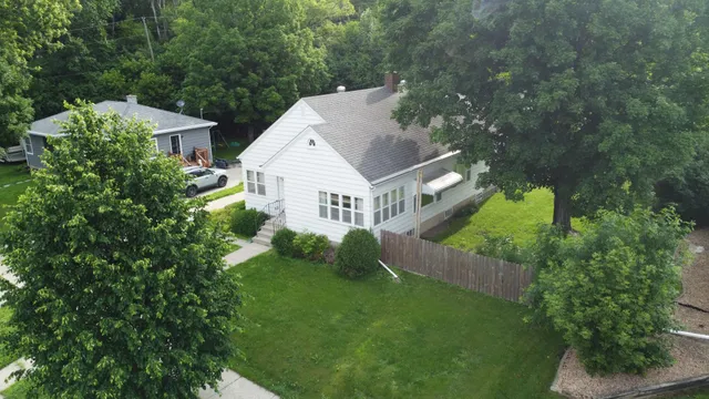 $239,000 | 404 North Vine Street, Fergus Falls, MN 56537