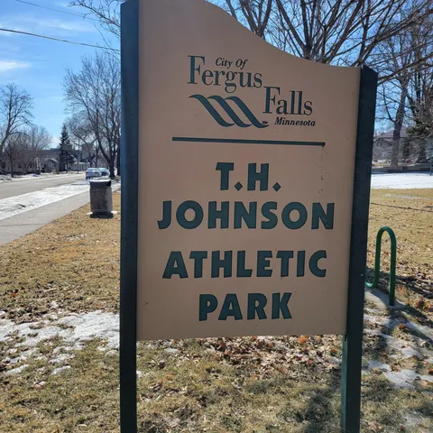 $239,000 | 404 North Vine Street, Fergus Falls, MN 56537