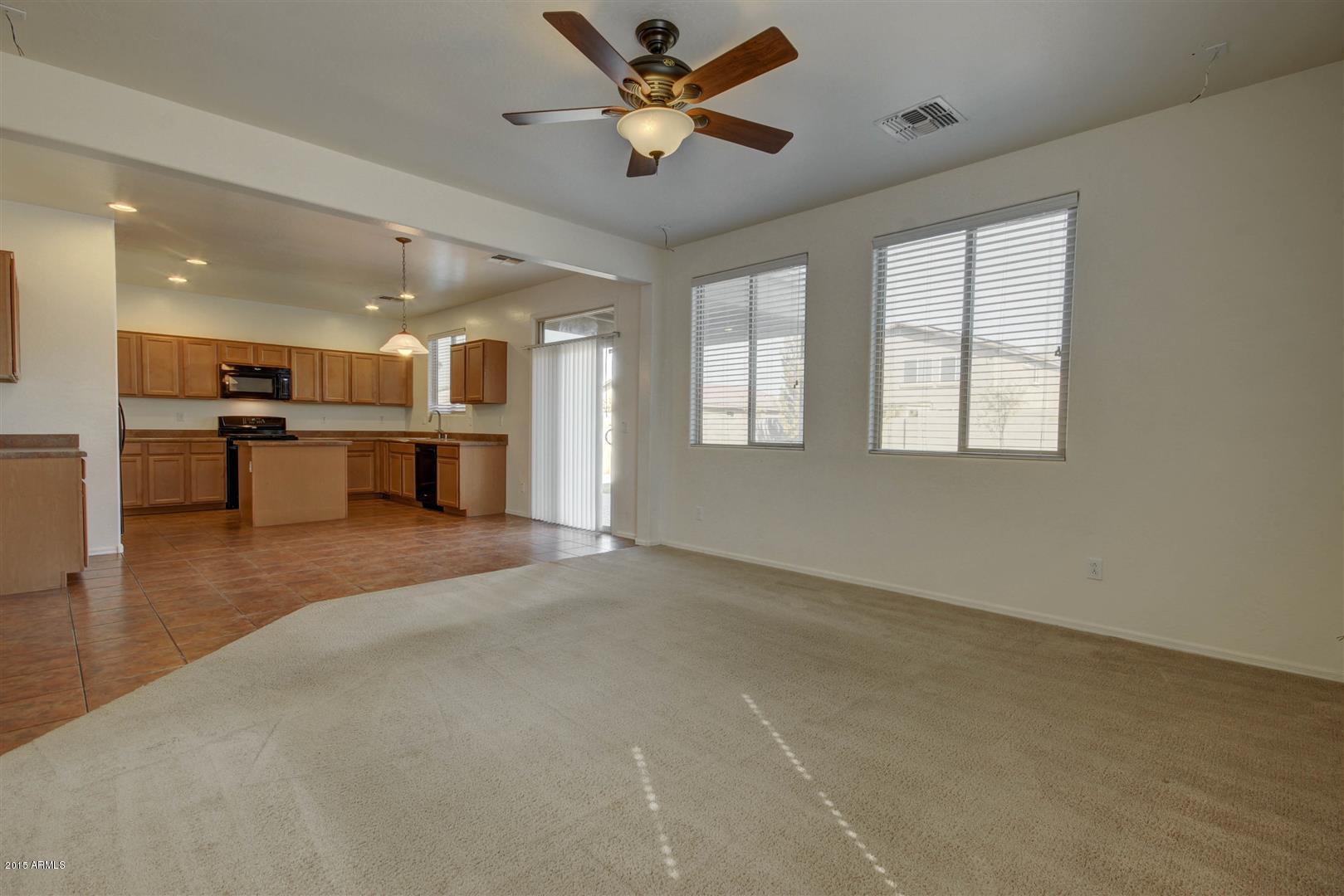7404 West Maldonado Road Laveen, AZ 85339 - Photo 8 of 35 Family Room