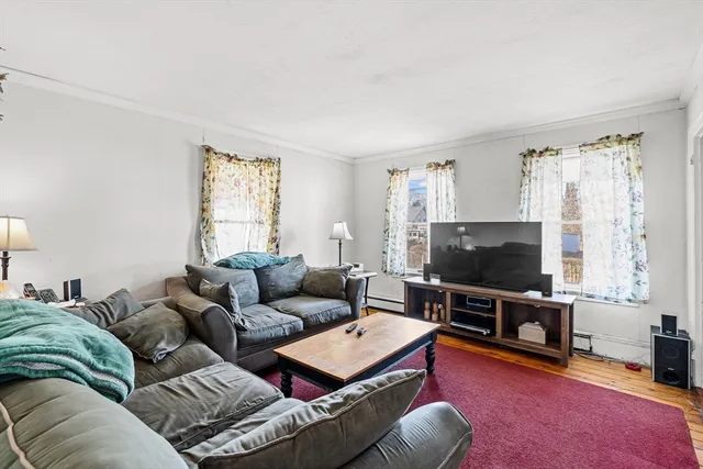 $399,900 | 15 Pearl Street, Middleboro, MA 02346