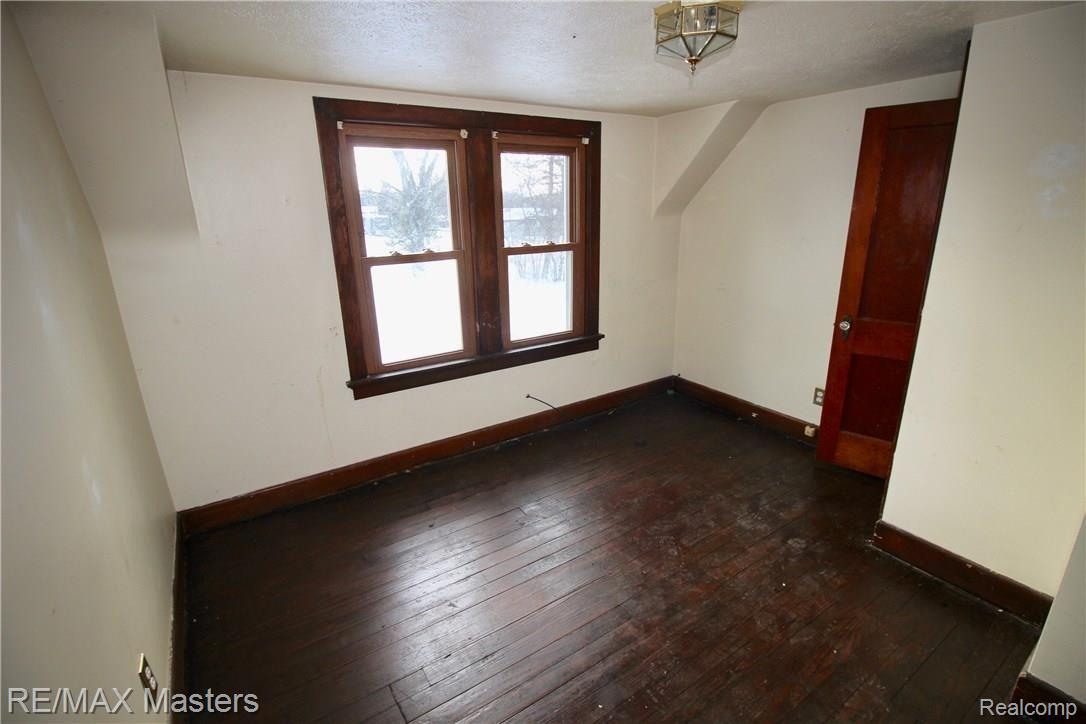 4014 Blue Bush Road Monroe, MI 48162 - Photo 9 of 14 IMG_6208.jpg