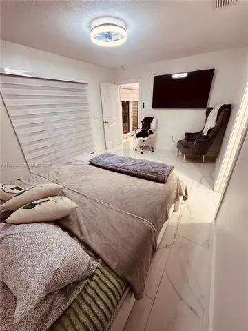 $4,000 | 11761 Northwest 12th Street, Pembroke Pines, FL 33026