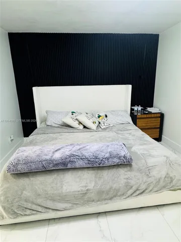 $4,000 | 11761 Northwest 12th Street, Pembroke Pines, FL 33026