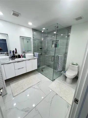 $4,000 | 11761 Northwest 12th Street, Pembroke Pines, FL 33026