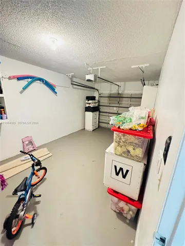 $4,000 | 11761 Northwest 12th Street, Pembroke Pines, FL 33026