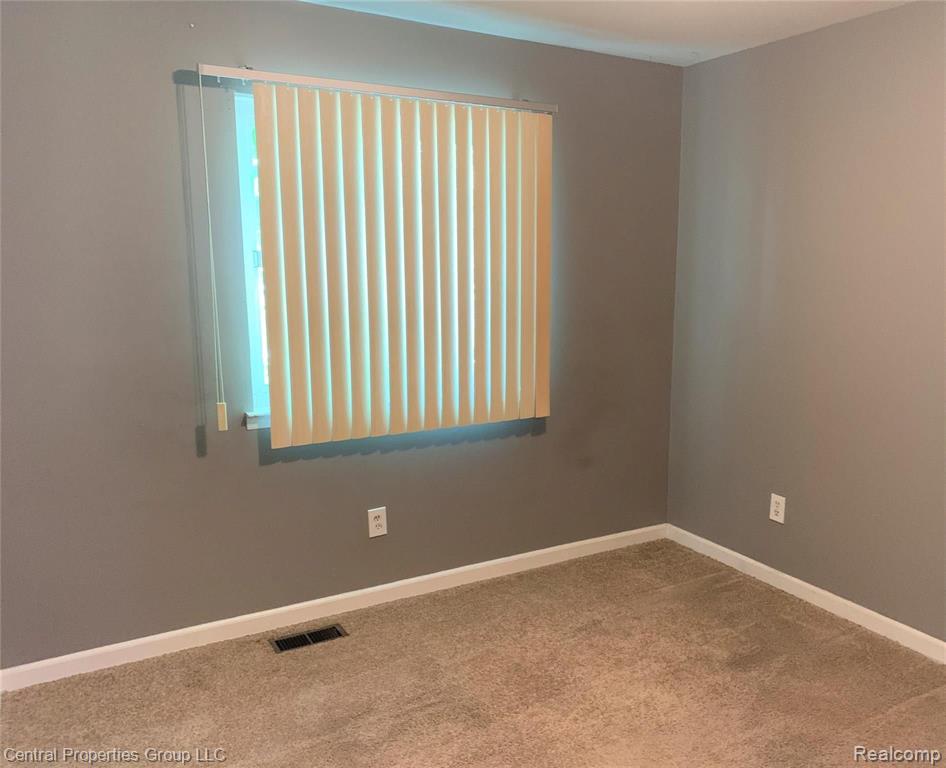 14235 Inkster Road Livonia, MI 48154 - Photo 16 of 21