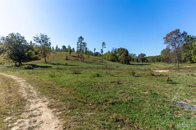 $1,390,000 | 0 County Road 1130, Willow Springs, MO 65793