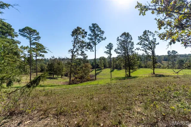 $1,390,000 | 0 County Road 1130, Willow Springs, MO 65793