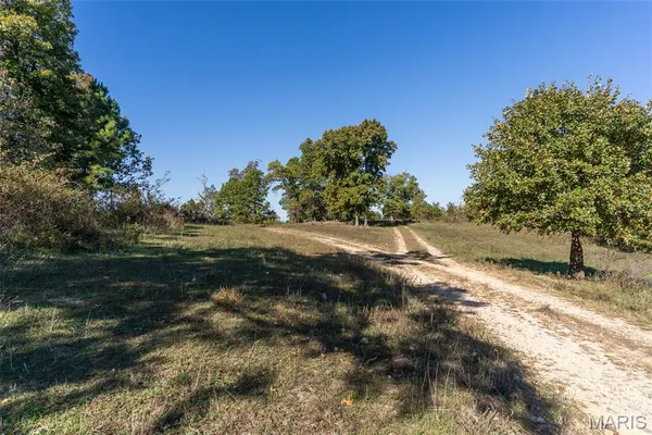 $1,390,000 | 0 County Road 1130, Willow Springs, MO 65793