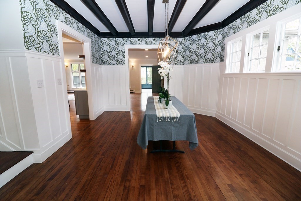 700 Webster Street Needham, MA 02492 - Photo 8 of 32 Gallery Image 8