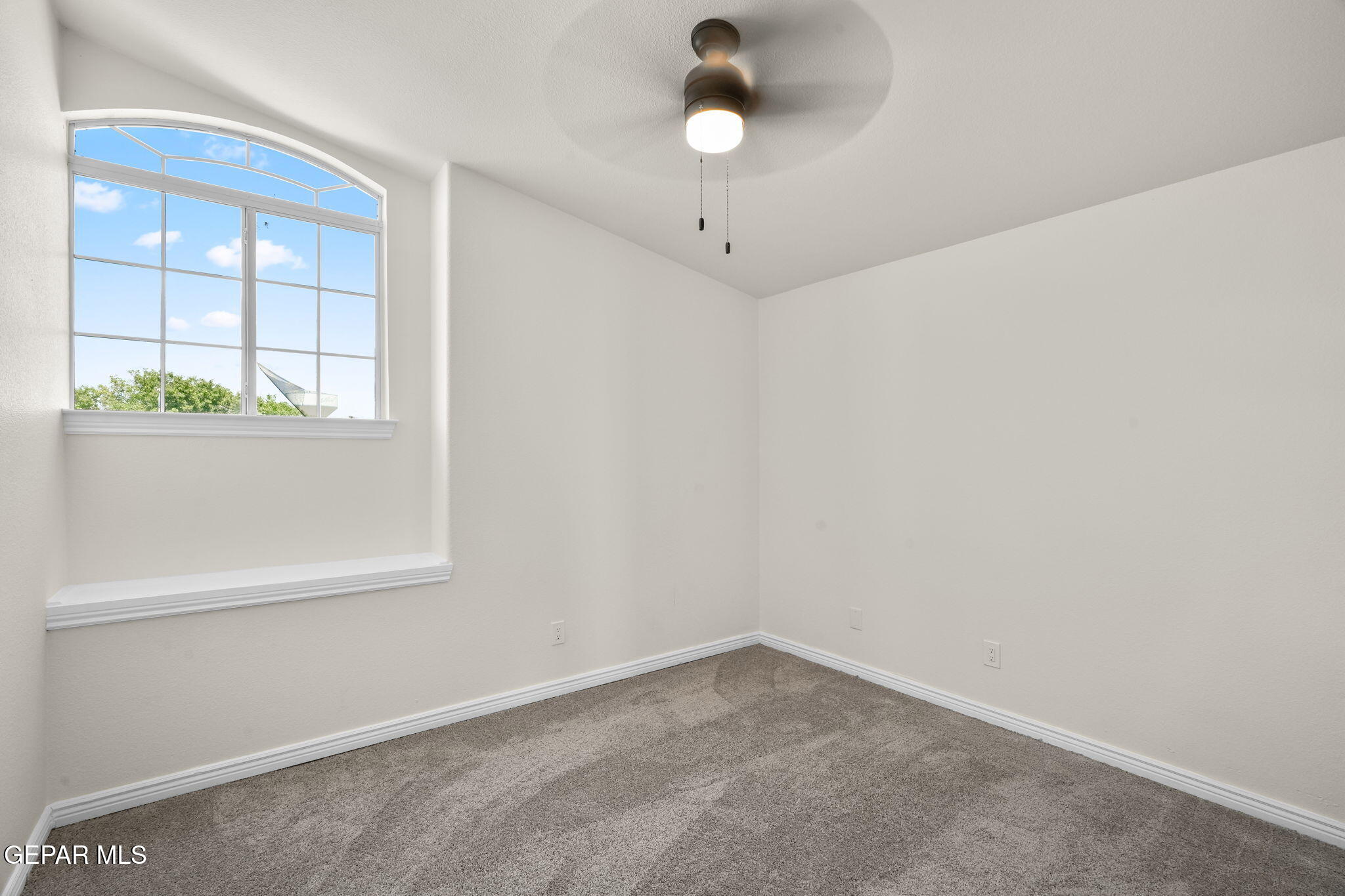 3657 Sammy Reece PIace El Paso, TX 79938 - Photo 38 of 56 an empty room with windows