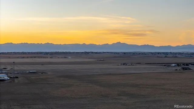 $1,000,000 | 1 Imboden Road, Hudson, CO 80642