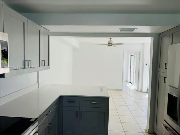 $2,900 | 6970 Southwest 110th Place, Miami, FL 33173