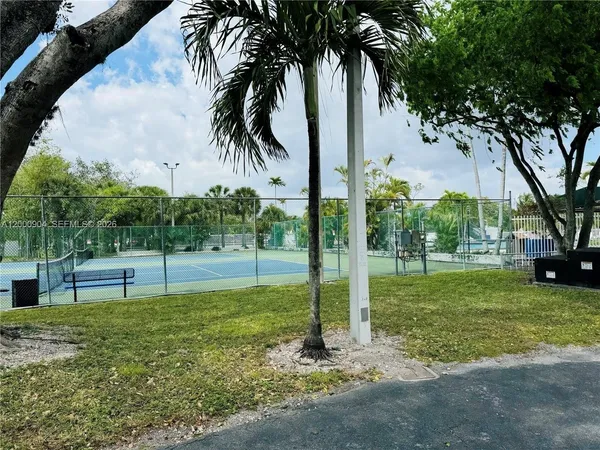 $2,900 | 6970 Southwest 110th Place, Miami, FL 33173