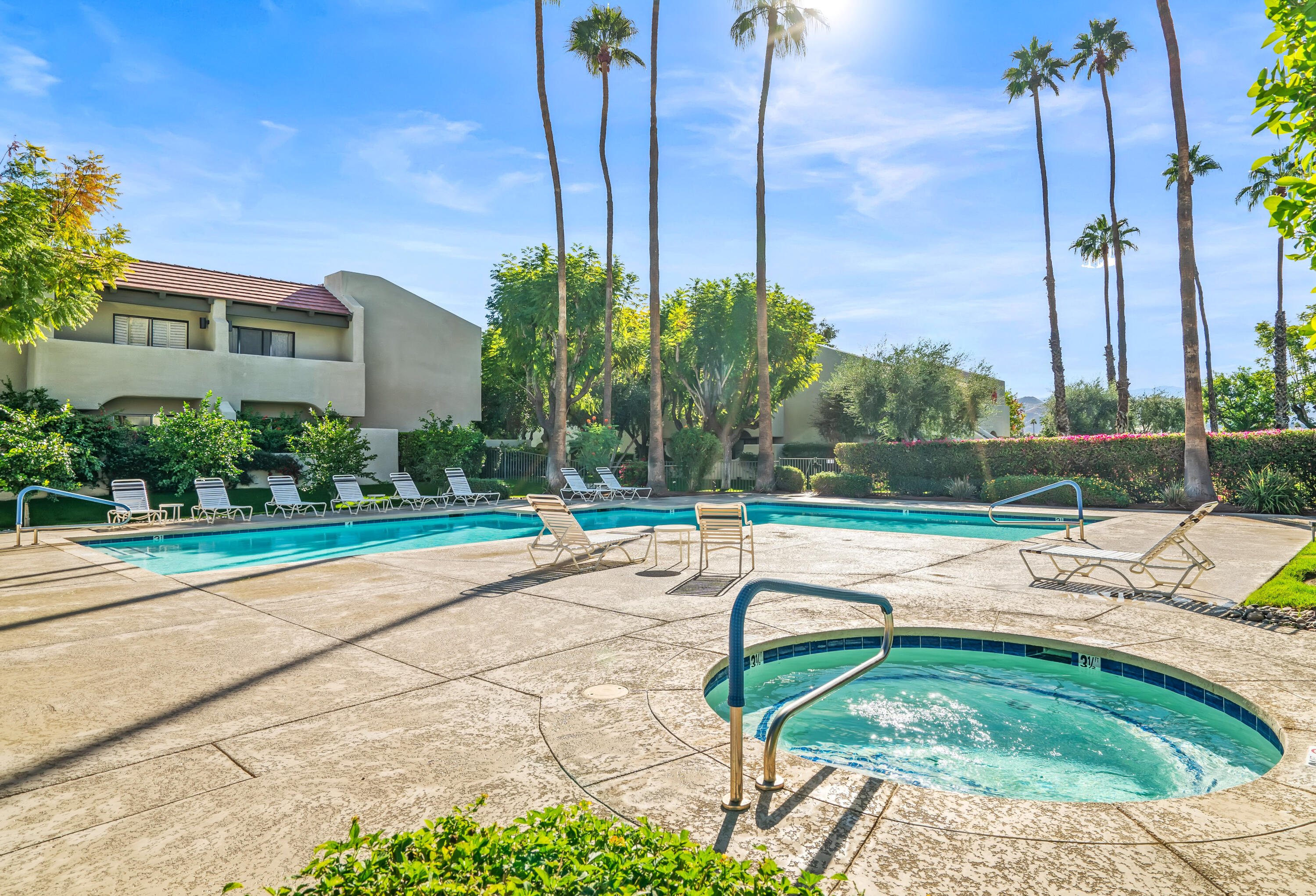 1150 East Amado Road, Unit 18B2 Palm Springs, CA 92262 - Photo 25 of 33 IMG-25