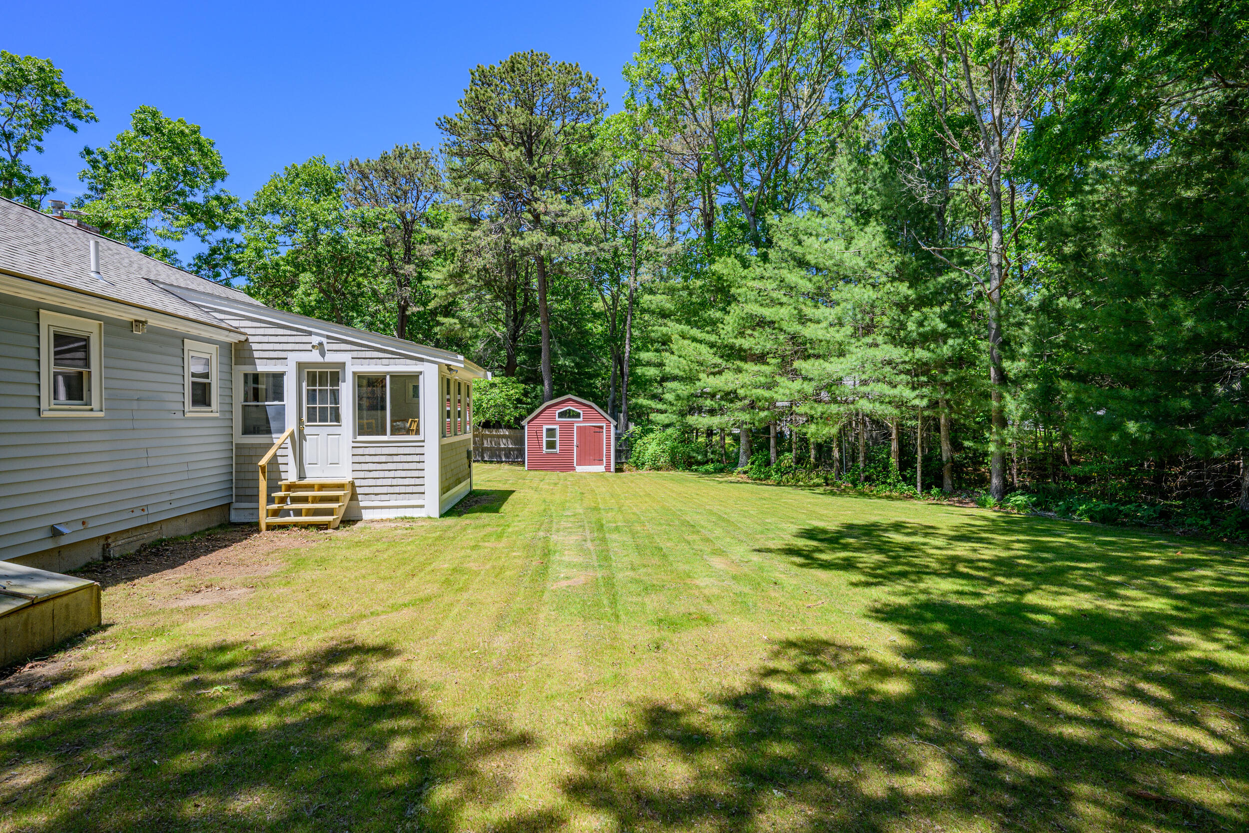 156 Red Brook Road East Falmouth, MA 02536 - Photo 6 of 34 5_dsc_8599