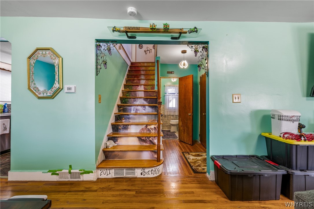96 Straley Avenue Cheektowaga, NY 14211 - Photo 19 of 41