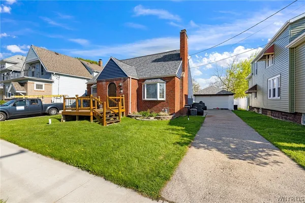 $219,900 | 96 Straley Avenue, Cheektowaga, NY 14211
