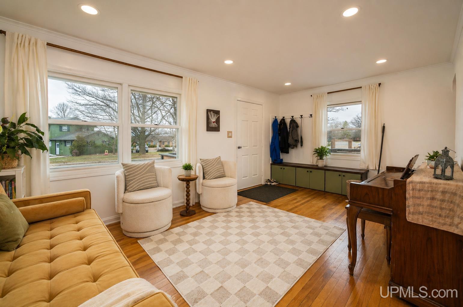 563 Jopling Street Ishpeming, MI 49849 - Photo 4 of 19