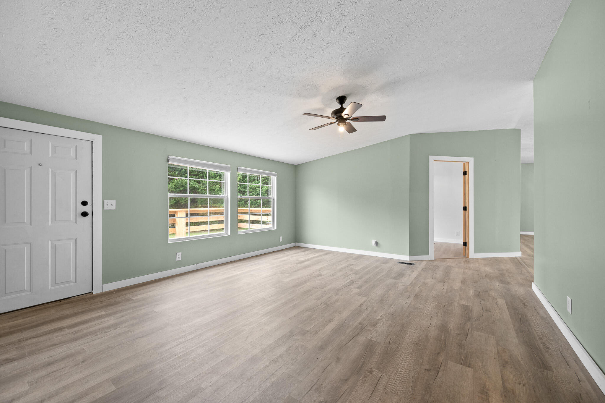 5110 Wheatland Road Bedford, VA 24523 - Photo 11 of 50 11